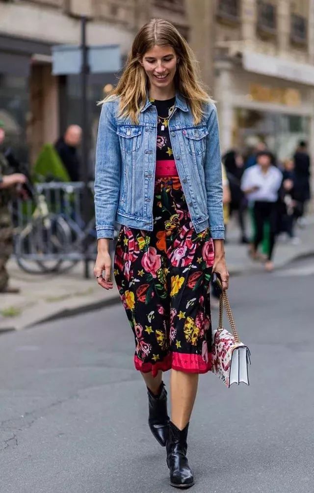 水泥罐车轮胎起火 乌海消防紧急处置“必一运动bsport体育”