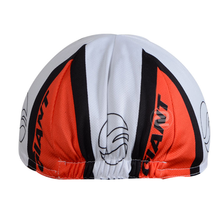 【必一运动bsport体育】热刺战平切尔西，送莱斯特城提早两轮问鼎英超冠军