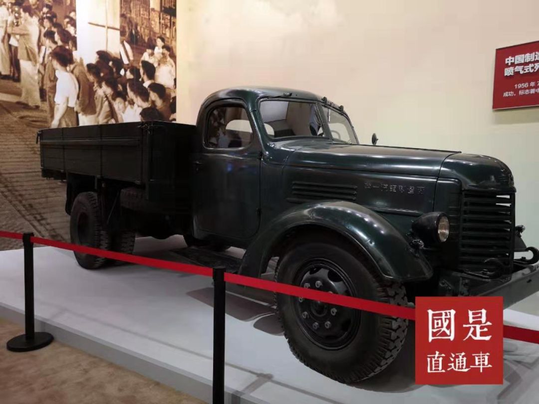 克拉玛依消防开展北疆大型石油化工灭火演练-必一运动bsport体育(图1) 必一运动官网